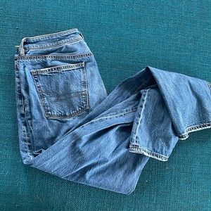 American eagle mom straight Jean